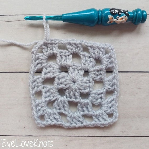How to Crochet for Beginners: A Step-By-Step Guide