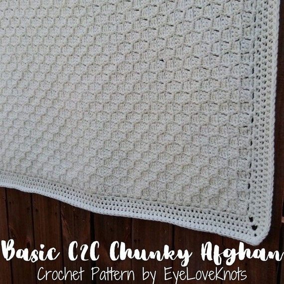 Ly's Blanket: Free Crochet Pattern for a Cozy Chunky Blanket