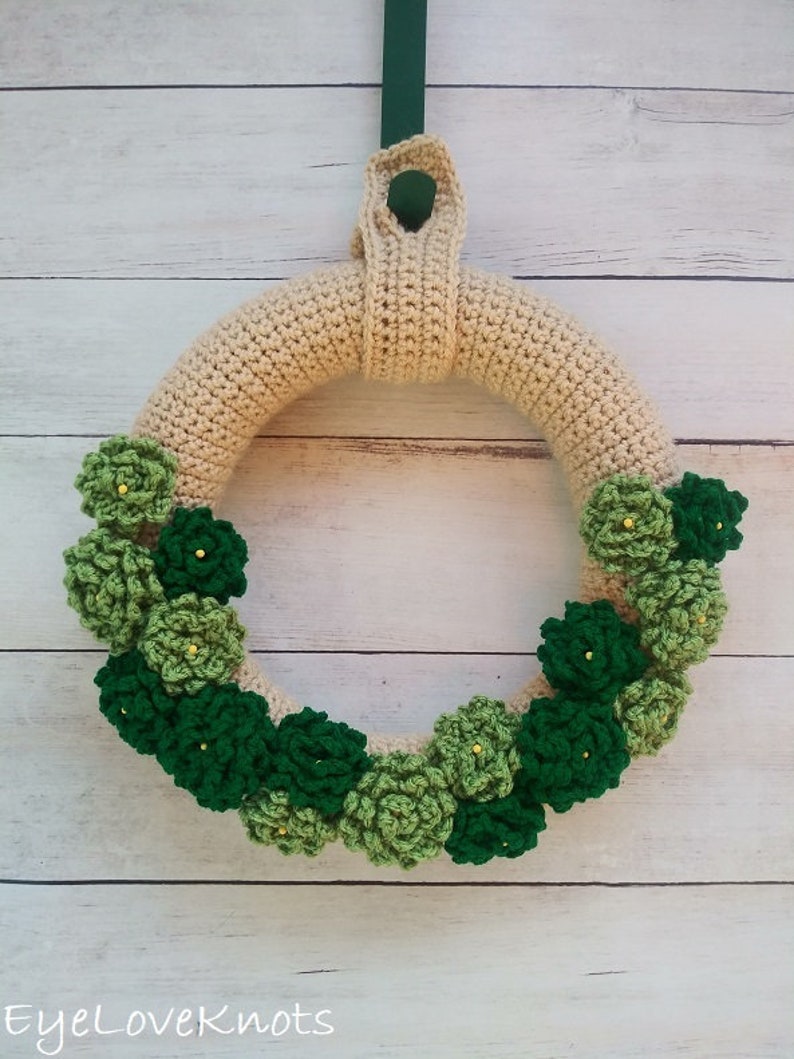 Wreath Crochet Pattern, St Patrick's Day Wreath, Endless Summer Wreath Crochet Pattern, Spring Crochet Pattern, Crochet St Patricks Decor image 2