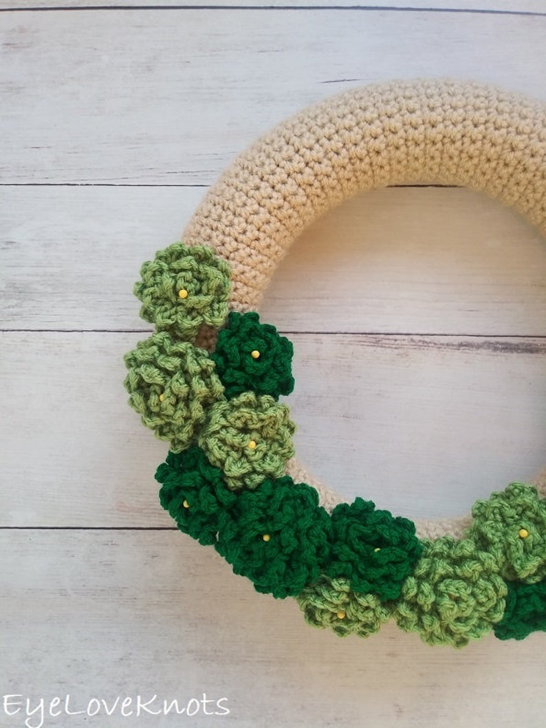 Wreath Crochet Pattern, St Patrick's Day Wreath, Endless Summer Wreath Crochet Pattern, Spring Crochet Pattern, Crochet St Patricks Decor image 4