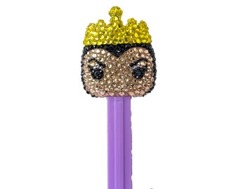 Pez Funko Pop con brillantes y diamantes de imitación - Evil Queen con tallo morado, villanos de Disney