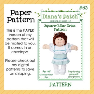 Pode incluir: Um padrão de papel para um vestido de gola quadrada para bonecas Cabbage Patch Kids de 40,6 cm. O padrão inclui um guia passo a passo com fotos coloridas. A imagem apresenta uma boneca vestindo o vestido, com texto indicando que será enviado por correio.