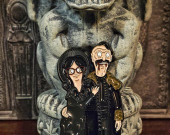 Broche de esmalte grande de 6,3 cm da Bob's Burgers Nosferatu