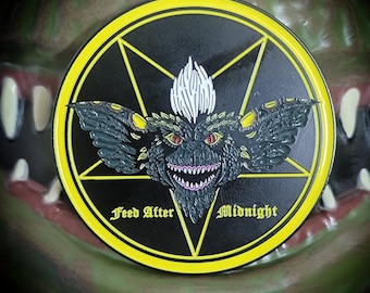 Gremlins Venom pentagrama de pino esmaltado de metal preto de 2" Bem-vindo ao inferno