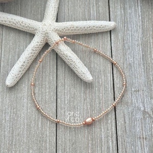 Freshwater Peach Pearl and Champagne And Rose Gold Crystals Dainty Anklet Bracelet, Peach Anklet, Stretch Anklet Bracelet