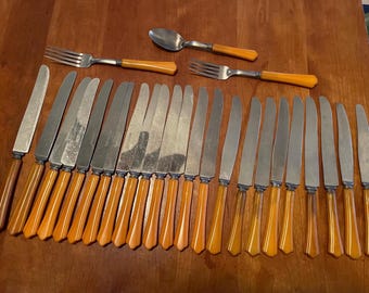 26 Piece Vintage Bakelite Butterscotch Handled Silverware Stainless