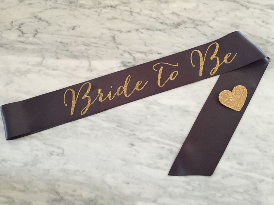 Deluxe Gold Glitter Bride To Be Sash Bachelorette Accessory main image 1
