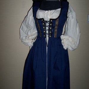 Cotton Renaissance dress gown pirate wench costume includes chemise choice of color