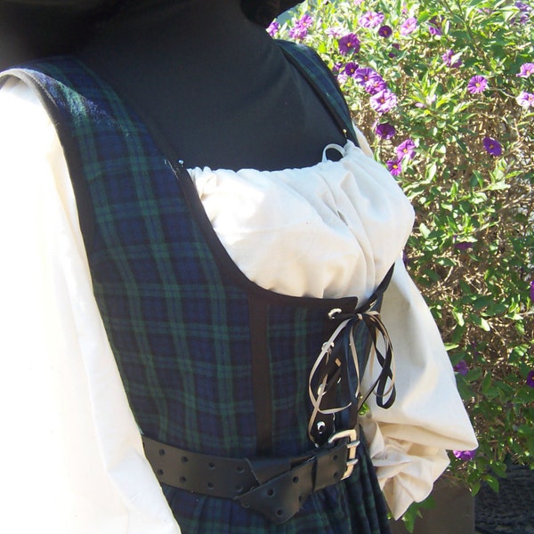 femmes BlackWatch irlandais celtique écossais Renaissance Outlander Costume pirate robe wench avec chemise