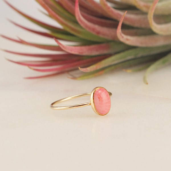 NEW Oval Pink Coral  Ring - 14K Gold Filled, 6x8mm Natural Coral, 1mm Gold Filled Ring