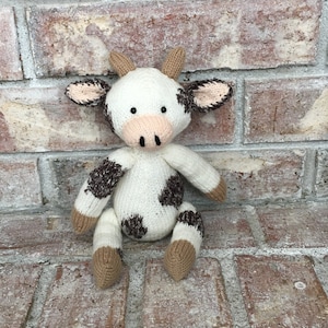 Knit Pattern- Black and White Holstein Dairy Cow