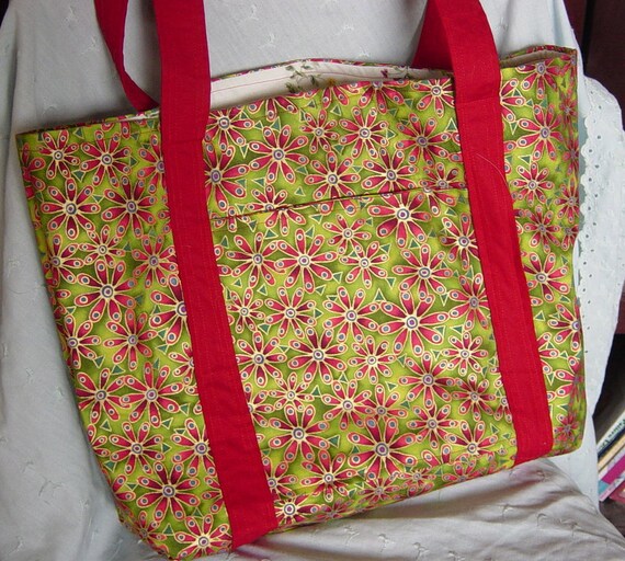Items similar to Gold and Red Tote or Shopping Bag on Etsy