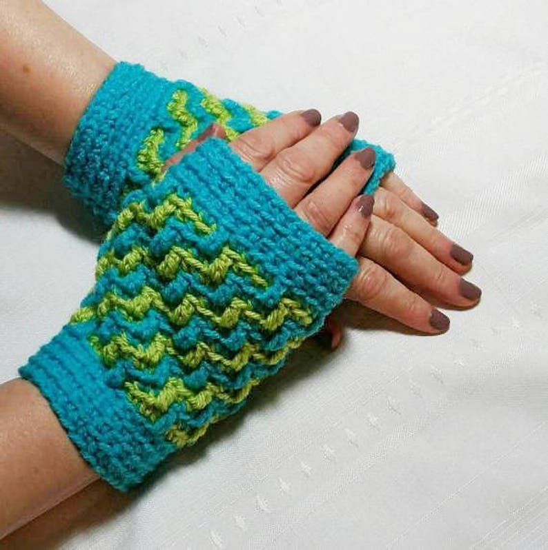 Chevron Wrist Warmers