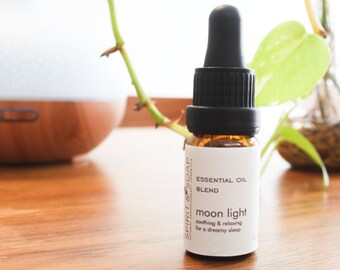 Essential oils blend | MOON LIGHT | diffuser | pure essential oil | gift | aromatherapy | oil burner | Sleep | night | relax | insomnia