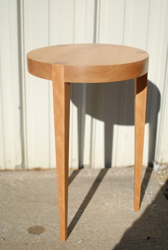 Minimalist Round End Table Cherry Shaker Modern Nightstand Minimalist Round End Table Cherry, Round Shaker End Table