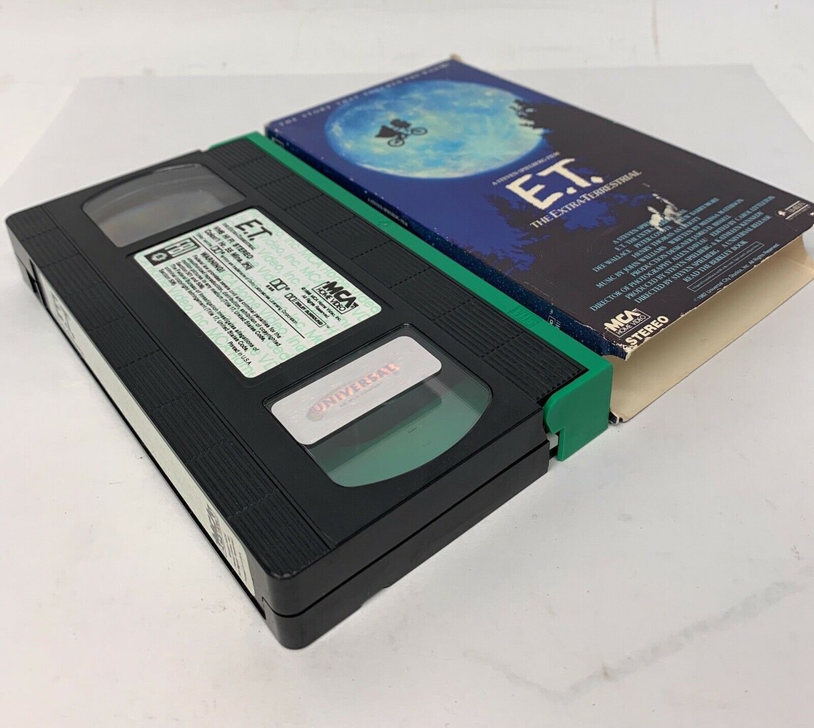 E.T. The ExtraTerrestrial VHS Video Cassette 1988 Rare Green Etsy