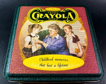 A box of four vintage American Crayons