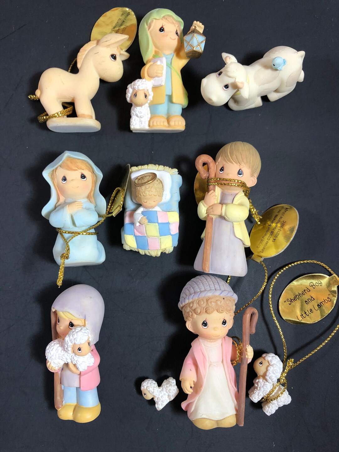Precious Moments Hawthorne Village Miniature Nativity Figures Mary precious-moments-hawthorne-village-miniature-nativity-figures-mary