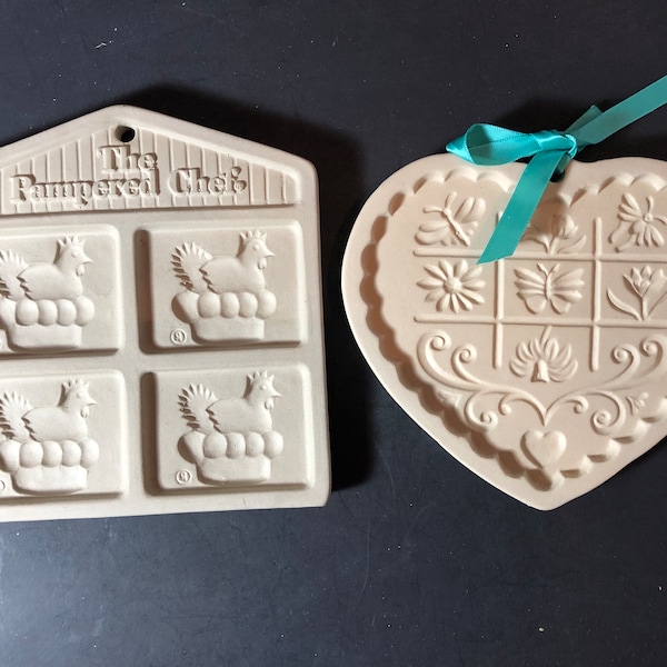 Pampered Chef Gardens of the Heart Cookie Mold 1996 President Ltd Edition Daria Christopher 1997 Stoneware Paper Making Supply Appear Unused