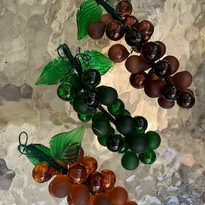 Glass Grape Bunch Cluster Retro Clear Frosted Glass Leaves Curio Home Bar Decor Accent NOS Excellent Vintage Condition Make a Choice