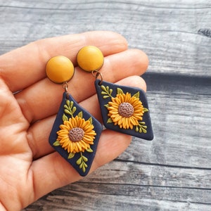 Large Sunflower earrings, Polymer clay earrings, Dangle stud flower earrings, vintage jewelry, Mom birthday gift for sunflower lover