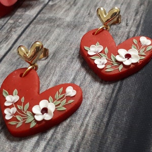 Valentine's Day earrings gift Red Heart polymer clay stud earrings with clay white florals, Valentine's Day gift for her image 1