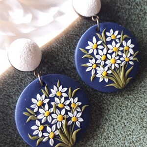 Large Daisy Dangle Polymer Clay Earrings, Mom Christmas gift from daughter, Wife gift image 3