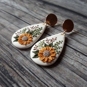 Boho Sunflower earrings, Clay earrings, Polymer clay earrings Sunflower jewelry Birthday earrings Mothers day gift, earrings for mom