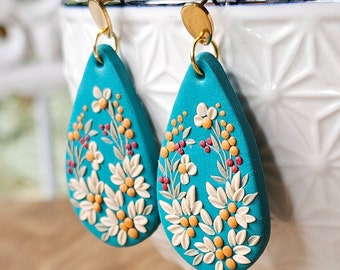 Teardrop Polymer clay Turquoise earrings with flowers, Boho Dangle earrings, Bithday gift for her