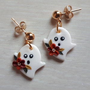 Tiny Cute Ghost Earrings, Halloween Clay Earrings, Mini Spooky Earrings, Floral Ghost dangle stud earrings