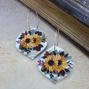Herbst Sonnenblume Ohrringe mit Gold Creolen, Fimo Blume Ohrringe für Geburtstag, Ästhetische Herbst Herbst Ohrringe