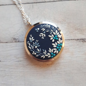 Personalized locket necklace, 3 photo locket with message, Graduation gift for daughter, Large Silver Locket pendant, gift from parents