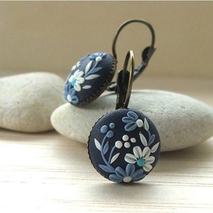 Blue long drop earrings, blue flower earrings, navy blue polymer clay statement dangle earrings for mom, Christmas gift from daughter