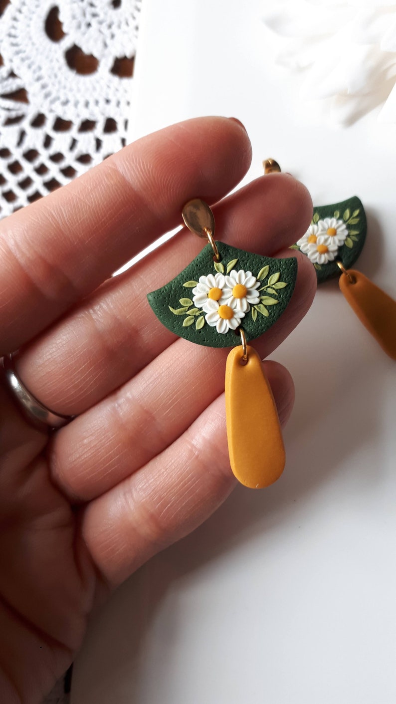 Vibrant Daisy earrings, Daisy flower polymer Clay dangle earrings, Moss green and yellow romantic floral earrings with daisies image 7