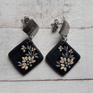 Black and white clay earrings, Polymer clay earrings for her, flower statement earrings birthday gift for mom, Mothers day gift