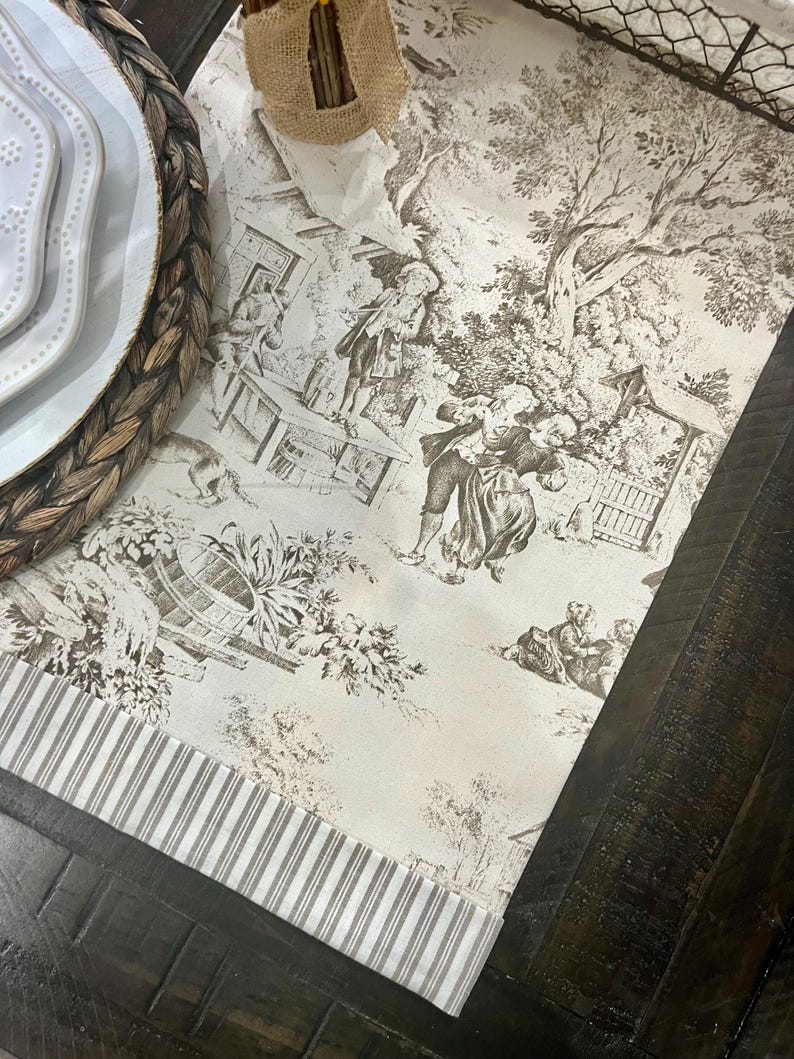 embellishedinterior Toile Table Runner - Thumbnail 4