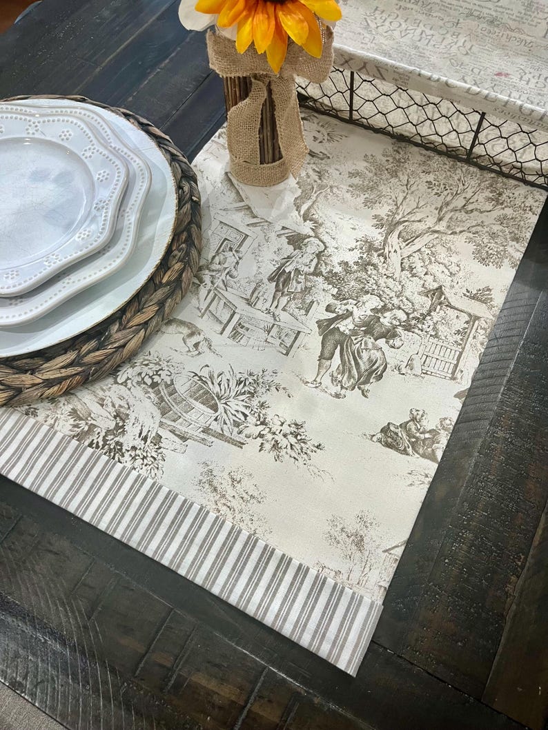 embellishedinterior Toile Table Runner - Thumbnail 3