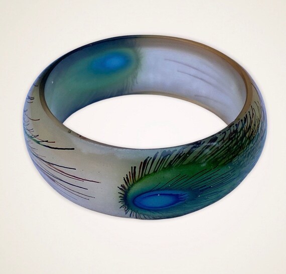 1960s Overpainted Lucite Bangle of Peacock Feathers