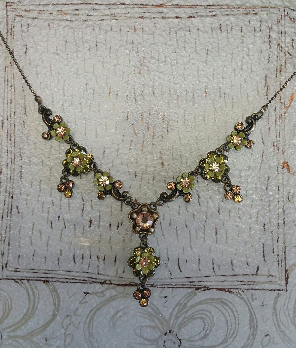 Vintage Inspired Israeli Style Flower necklace with Olive Green Crystals and painted flowers in Olivine