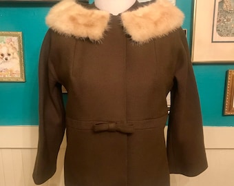 1960s Cream Mink Olive Green / Brown Women's Jacket