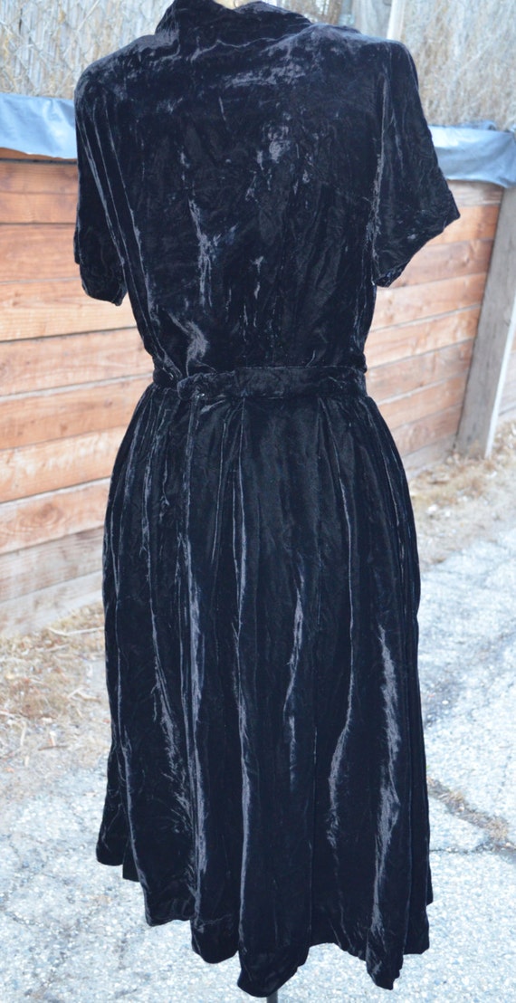 1930s Black Silk Velvet Two Piece Skirt / Shirt - image 4