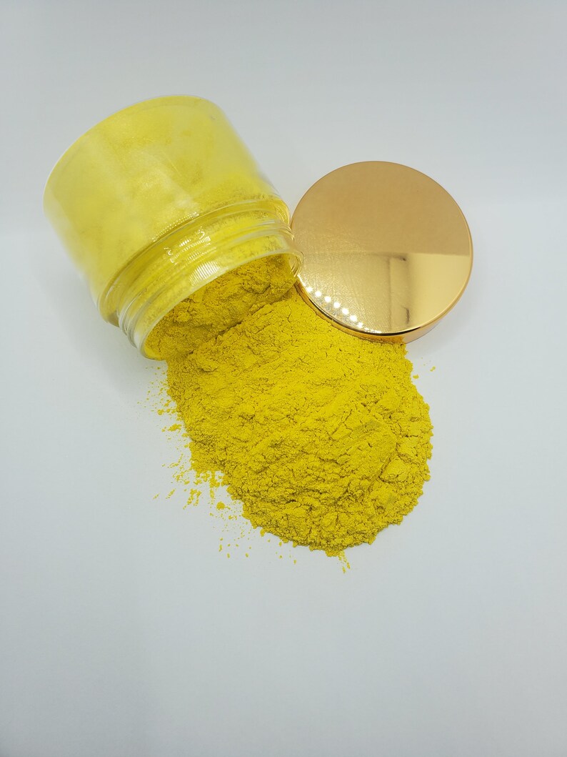 Bright Yellow Mica Powder Pigment image 2