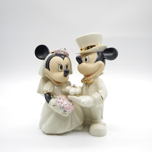 Lenox Disney Showcase Collection Minnie&#39;s Dream Wedding Figurine