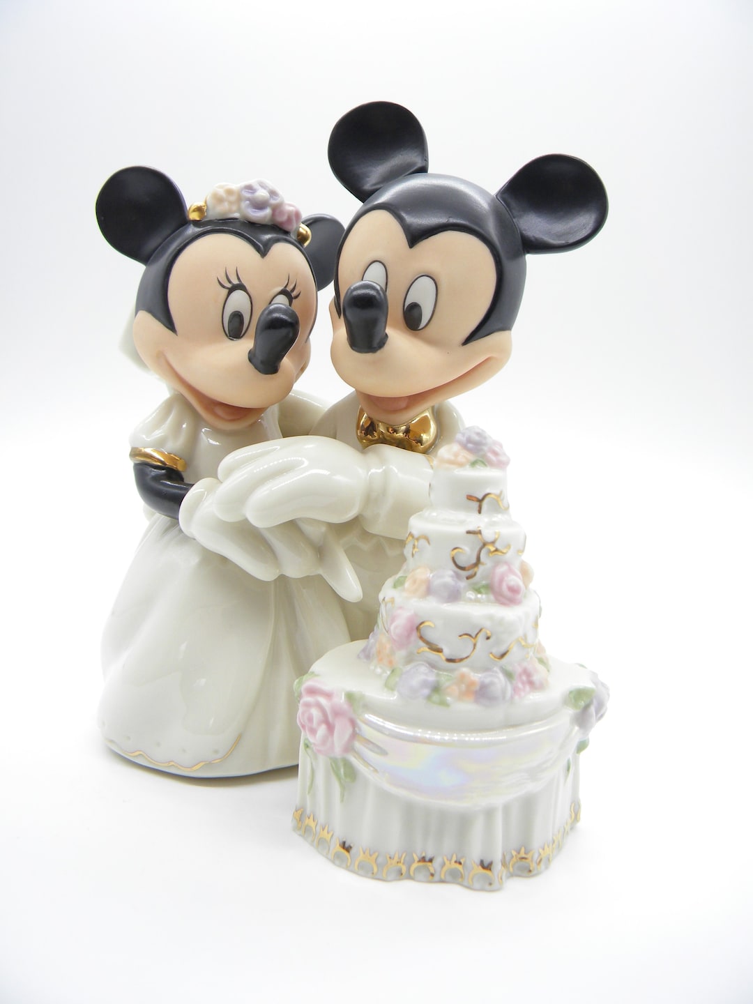 Lenox Disney Showcase Collection Minnie's Dream Wedding Cake Figurine