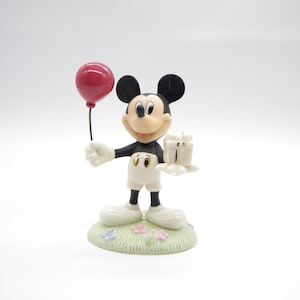 Lenox Disney Showcase The Best Wish Collection Mickey&#39;s Birthday Gift Figurine