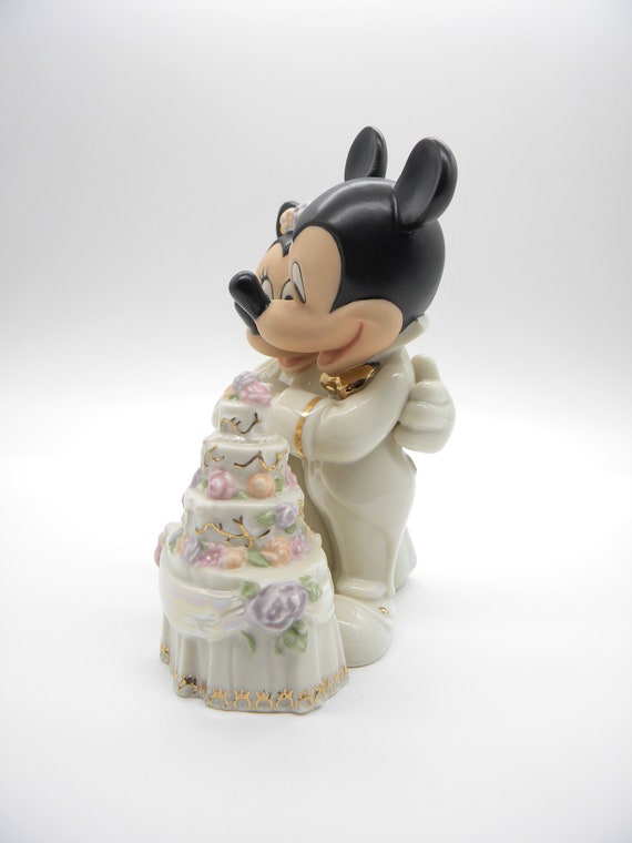 Lenox Disney Showcase Collection Minnie's Dream Wedding Cake Lenox Disney Showcase Collection Minnie's Dream Wedding Cake