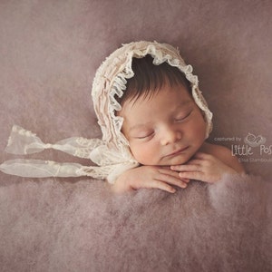 NEWBORN BABY BONNET, vintage baby bonnet, ivory lace, dusty lilac, newborn, handmade, baby photo prop, photography prop, baby photo prop image 2