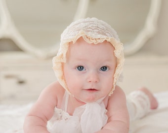 ROMPER / BONNET / HEADBAND: sitter set, 3 - 6M, 6 - 9M, ivory fabric, lace, bonnet, romper, headband, baby bonnet, baby photography