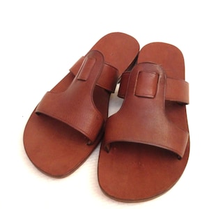 CUBIDO: 2 Straps ‘T’ Bar Leather Slide Handmade leather sandals custom size available