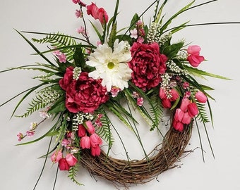 Pink Floral Wreath: Spring Daisy & Tulip Grapevine Door Decor